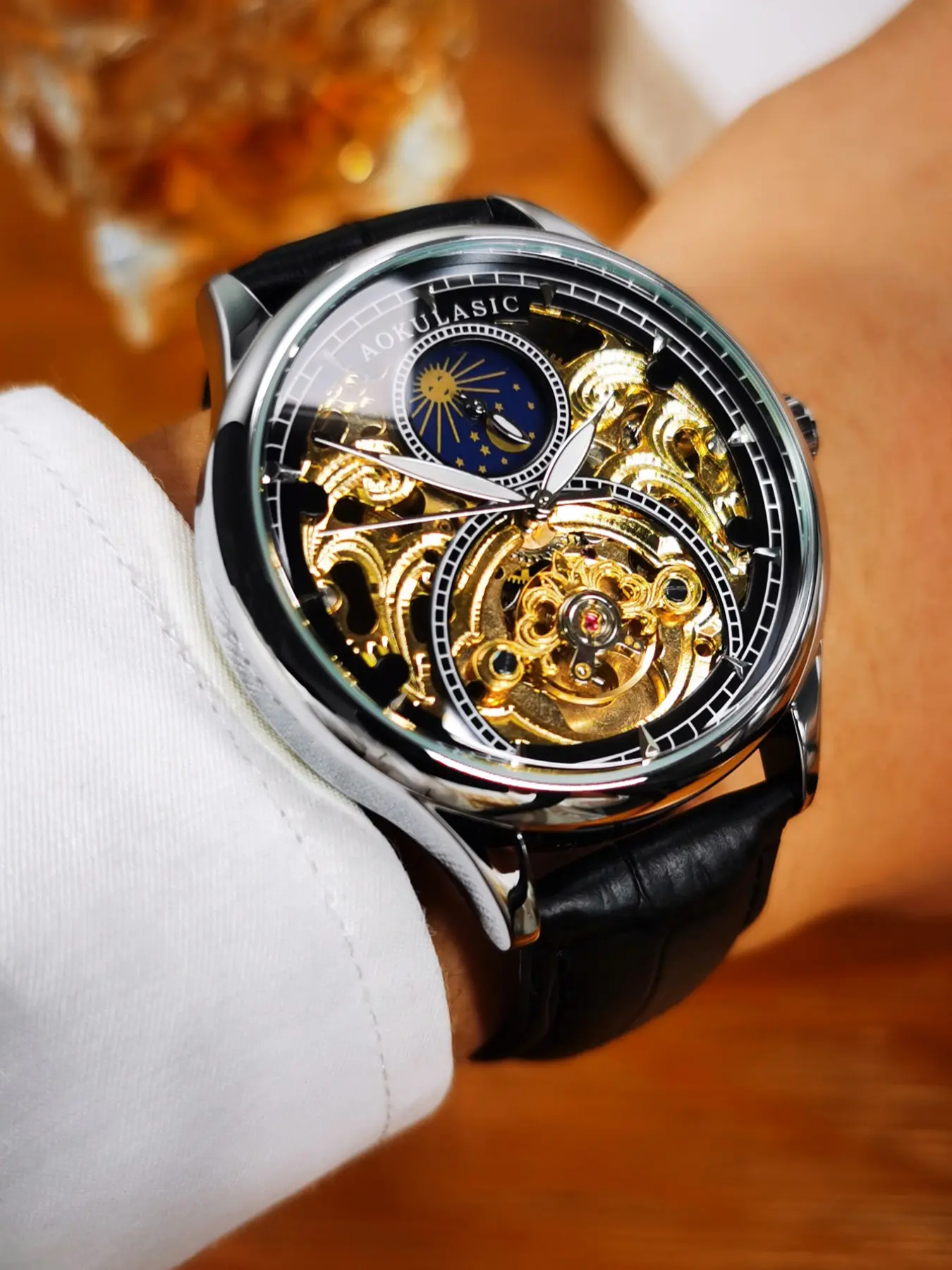1pc Luxury Classic Round Dial Skeleton Tourbillon Automatic Mechanical Watch for Men Luminous Hands Leather Strap Business Casual Mens Watches Top Brand Wristwatches Business Fashion High Quality Watches