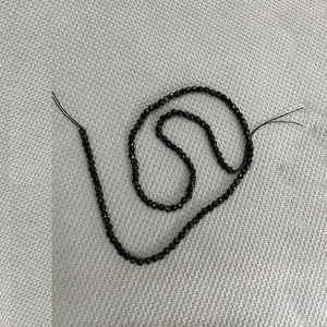 Cut rhombus-shaped, elongated square-shaped and cross-shaped mixed-color beads. Suitable for DIY, unique fashionable bracelets, necklaces and string jewelry accessories. Diy Jewelry Making