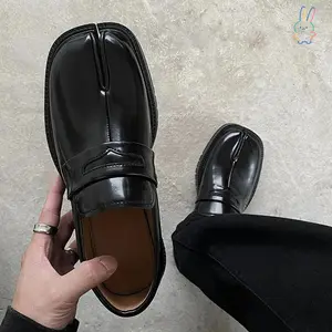 ERT-Tabi Shoes Loafers for Men and Women Split Toe Thick Sole Platform Casual Leather Shoes Spring Autumn Fashion Shoes Footwear Boy Flatform Makapal Bedroom Arch Tactical