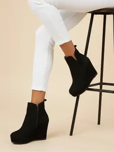 Women's Solid Color Faux Fur Boots, Lace-Up Thick Sole Warm Lining Rabbit Fur Boots, Winter Round Toe Wedge Shoes, Ankle Casual Boots