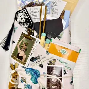 Blind Date With A Book Witchy Spiritual Gift Tarot, Astrology, Herbal Magic, Numerology & Crystal Mystery Book Bundle