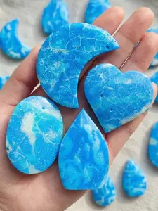 1pc Dominican Larimar Palm/Moon/Waterdrop/Heart Carving- a Pocket Stone Featuring Blue And White Marbling - Perfect for Bohemian Home Decor, Collector'S Showcase - Ideal for Displaying Jewelry Patterns, Beading,Healing&Meditation,Daily Decor.