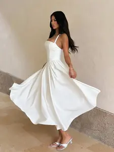 Women's A-Line Dress with Halter Neckline, Fitted Waist Design, Plain Pattern, Fashion Style, Perfect for Daily Wear & Special Occasions, Womenswear