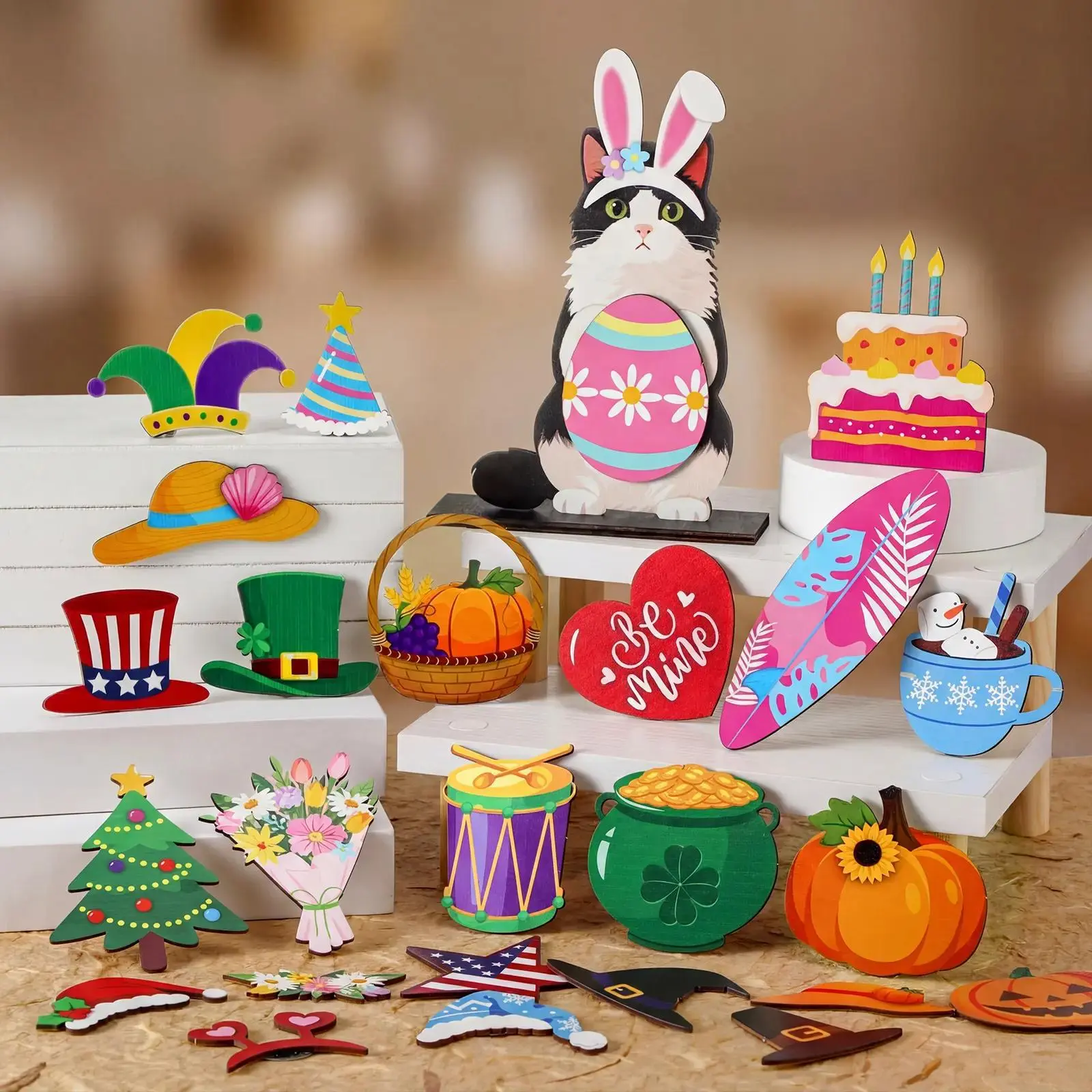 Wooden Cute Animal Desktop Decoration Set with Interchangeable Magnetic Ornaments - Cat, Golden Retriever, Labrador, Dachshund, Highland Cow Shapes - Holiday Gifts for Pet Owners