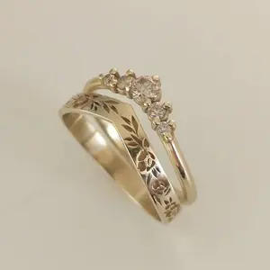 New Simple & Versatile V-Shaped Wreath 2-Piece Costume Jewelry Set, European-American Women's Engagement & Wedding Ring Sets