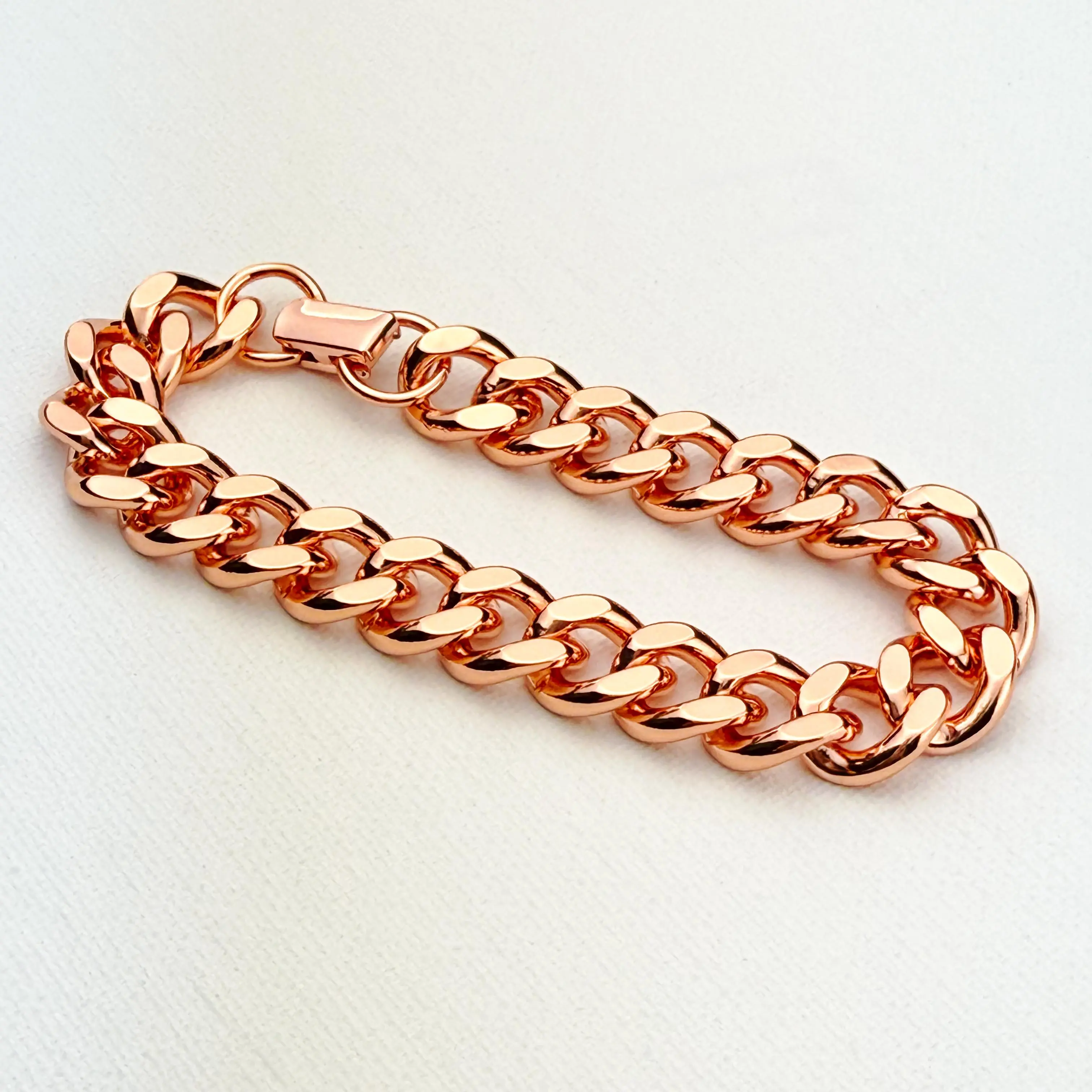 Pure Copper Cuban Link Necklace - 24-in Chunky Metallic Chain, Handmade Durable Craftsmanship Heavy Thick Jewelry for Men, Everyday Wear Father’s Day & Birthday Gift, Exquisite Jewelry Gift, Chunky Necklaces, 24-Inch Length, Casual Trendy Jewelry, Handmad