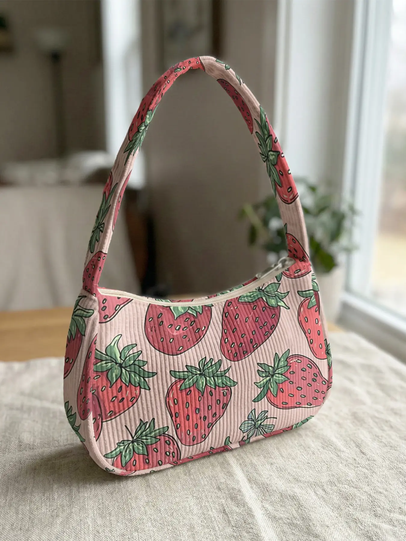 1 piece of 2D printed corduroy shoulder bag with strawberry pattern, retro style, Fashionable Patterned Bag, versatile for daily commuting and outings, Daily Commute Bag, both aesthetic appeal and practicality