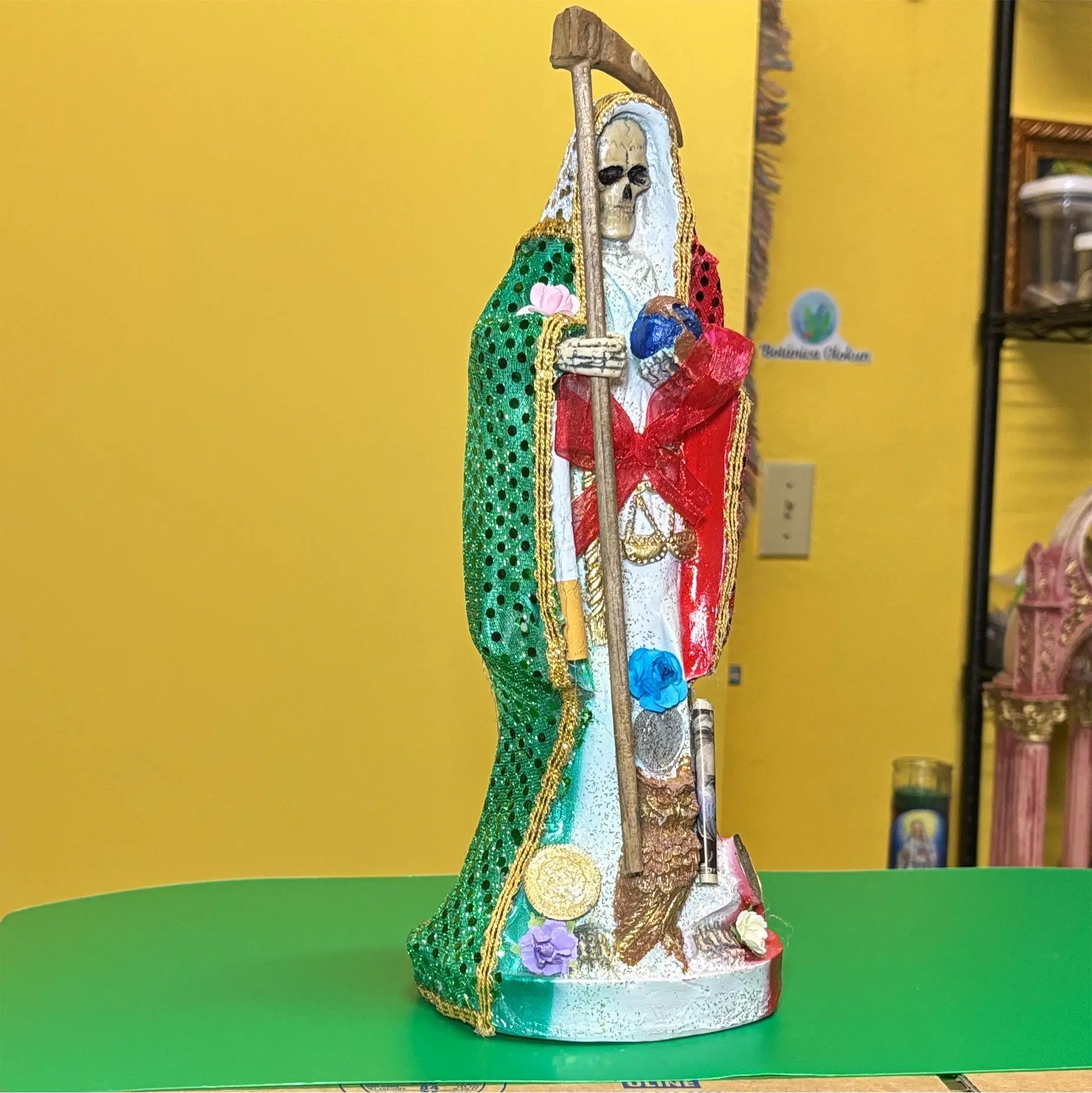 12-inch Santa Muerte Statue with Mexican Flag Design, Home Supplies, Home Decor, Room Decor Figurine, Charged Curada