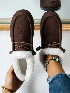 Women's Winter Warm Slip-On Flats, Casual Ankle Boots with Fur Lining, Comfortable Low Heel Shoes for Cold Weather, Walking Shoes Footwear