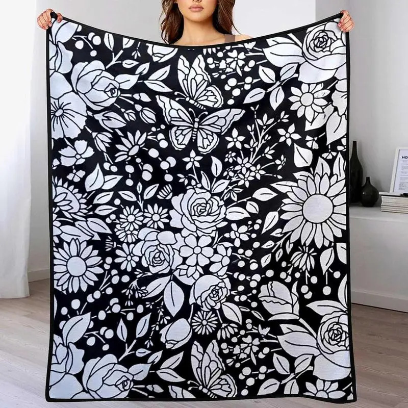 Flannel Throw Blankets - Home Textile Graphic Fluffy Personalized Blankets, Colorable, Paint-Free, Soft, Warm, Skin-Friendly, Cozy Aesthetic Bedding for Children, Stylish Holiday Gift for Adults