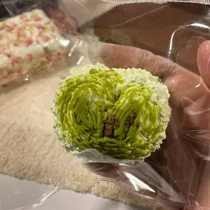 Hakiyo Matcha Mini Scones, Handmade Relaxing Toy, High-Quality Slow-Return Stress Relief, Office Essential, Collectible Series