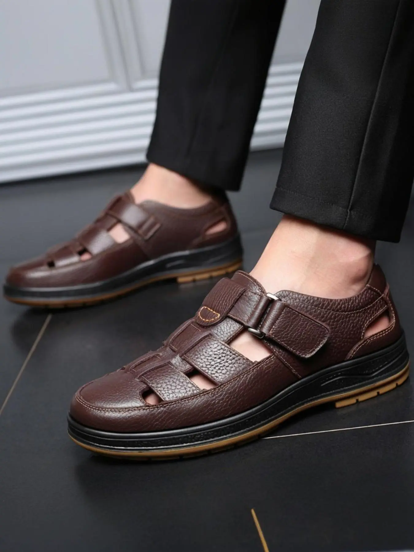 Men's Casual Leather Sandals, Soft Bottom Sandals, Fashionable Hollow Out Design Sandals for Summer, Breathable Comfortable Shoes for Daily Wear, Boy, Buckle Up Sandals, Footwear Sandal