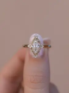 Women's Promise Engagement Ring Simple Style Alloy Sparkling Zircon Inlay Zircon Inlaid Zirconia Decorated, Daily Wear Wedding Anniversary Party Valentine's Day Gift Statement Ring
