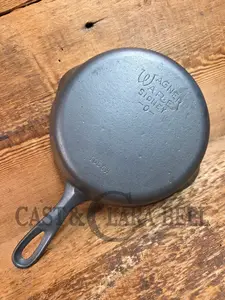 Great first pan! 1930's Wagner #5 Skillet with Stylized Logo 1055 H