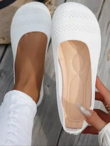Women's New Round Toe Knit Flat Ballet Shoes, Plain Design, Breathable Mesh Upper, One-Piece Slip-On, Comfortable for Daily Commute