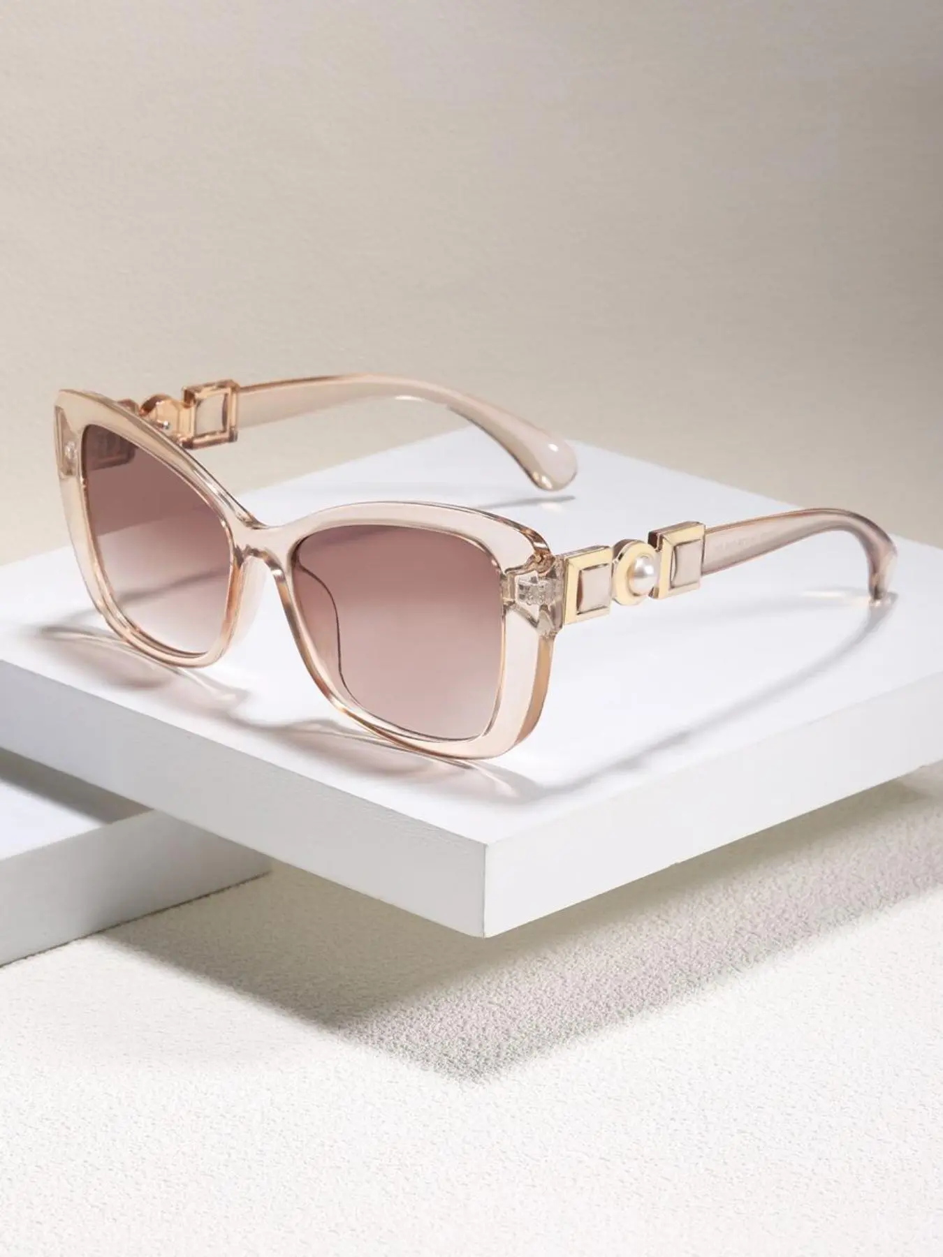 Acrylic Cat Eye Fashion Glasses, Spring Beach Accessories, Casual Style, Fashionable Eyewear, Decorative Lens, All Seasons, New Arrival, Trendy, Trendy Casual Sunglasses, Casual Stylish Glasses, Trending Glasses