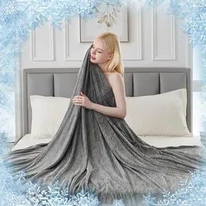 Cooling Blanket, Lightweight Breathable Silky Soft Blanket, Comfortable Bedding for Home Bedroom, Perfect Gift for Loved Ones, Cozy Blanket Throw