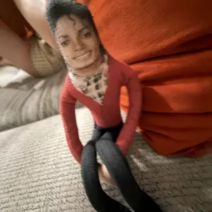 Michael Jackson Cosplay Plush Prop Doll, Stuffed Figure Dolls, Room Decoration with Articulating Joint Mobility, Collectible Gift