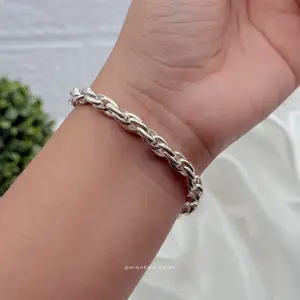 950 Bracelet Braided - 950 Material Braided Design for Stylish Outfits Versatile Accessory for Various Occasions