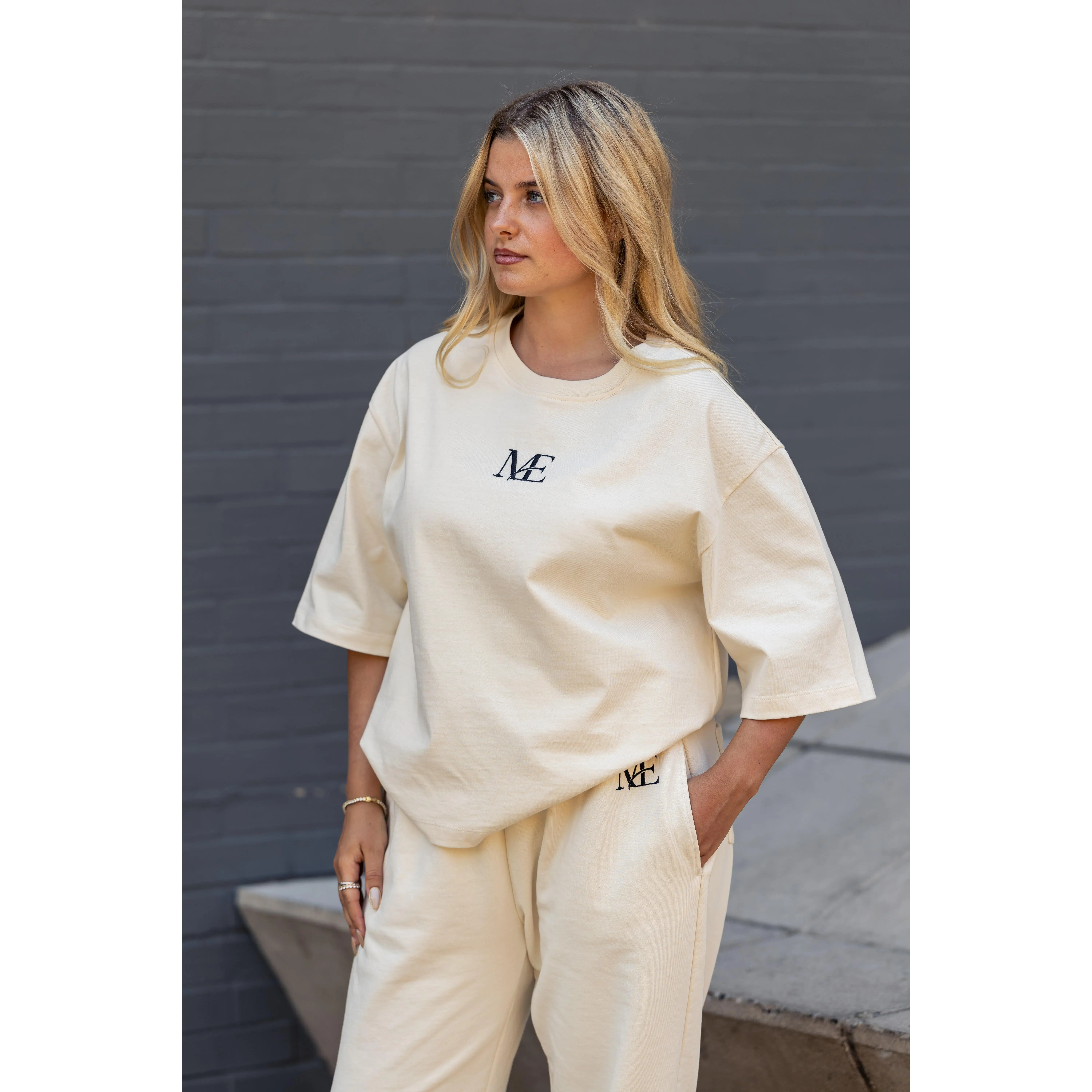 ManEmy Oversized Set – Cream