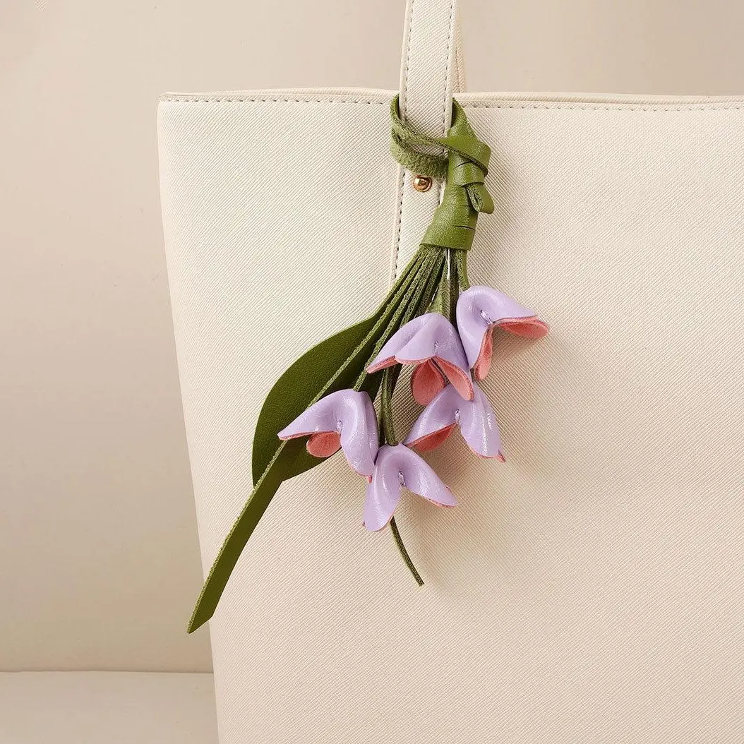 Osmanthus Flower Bag Charm Pendant - Faux Leather Material, Cute Car Keychain & Bag Charm Accessory, Perfect Holiday Gift for Mother's Day, Graduation, Birthday, Easter & Daily Decor.