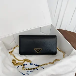 Pre-owned PRADA EPI Shoulder Bags 7.8'' R13969 Shoulder Bag C6841780826 0926 T1 Chloe