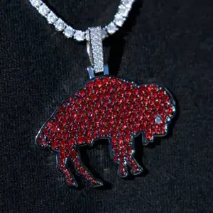 Hip Hop Bison Pendant Necklace, Iced Out Buffalo Charm with 18" Cuban Link Chain, Silver Plated Bling Jewelry for Rapper, Party & Streetwear, Daily