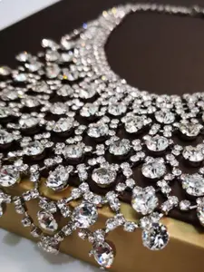 European and American light luxury high-end multi-layer crystal choker necklace, short-length women's niche design neck accessory for evening gowns and formal wear Statement Necklace