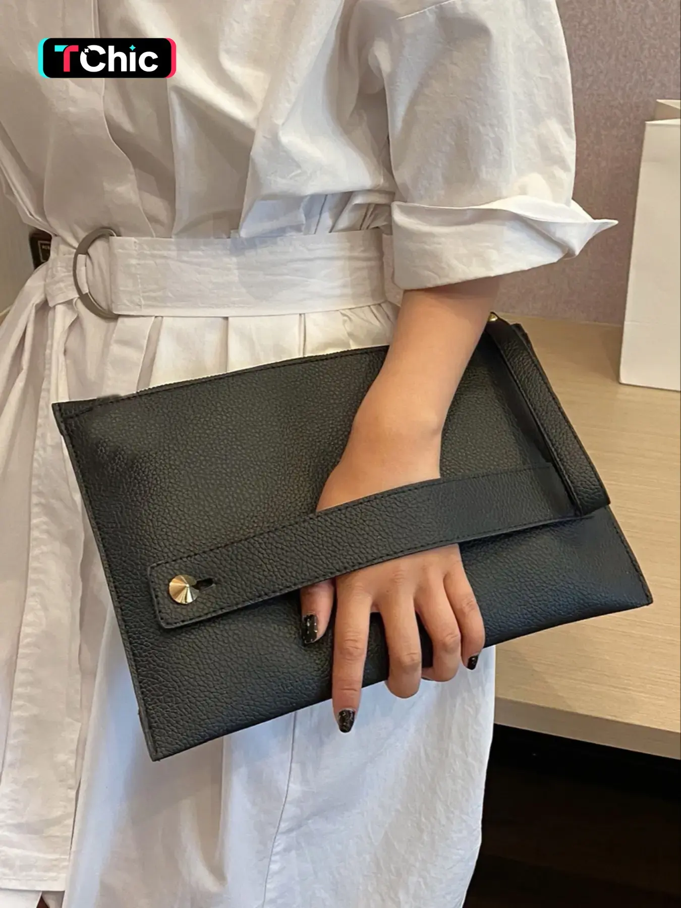 High-Quality Cross-Border Simple Lightweight Fashion Envelope Handbag, Elegant Clutch, Clutch Purse, Versatile Crocodile Pattern Women's Leather Clutch Bag for All Seasons