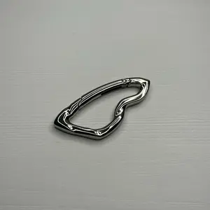 Locking Carabiner Clip Keychain, Unique Wavy D Shape Snap Hook, Durable Metal Spring Buckle for Keys, Bags, Outdoor Travel, Hiking, Backpack Accessories for Men & Women