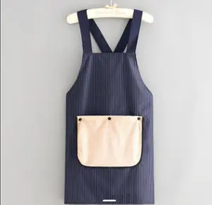 Women's Aprons with Pockets & Hand Wipe, Water-Resistant Kitchen Cooking Apron Christmas Thanksgiving Gift