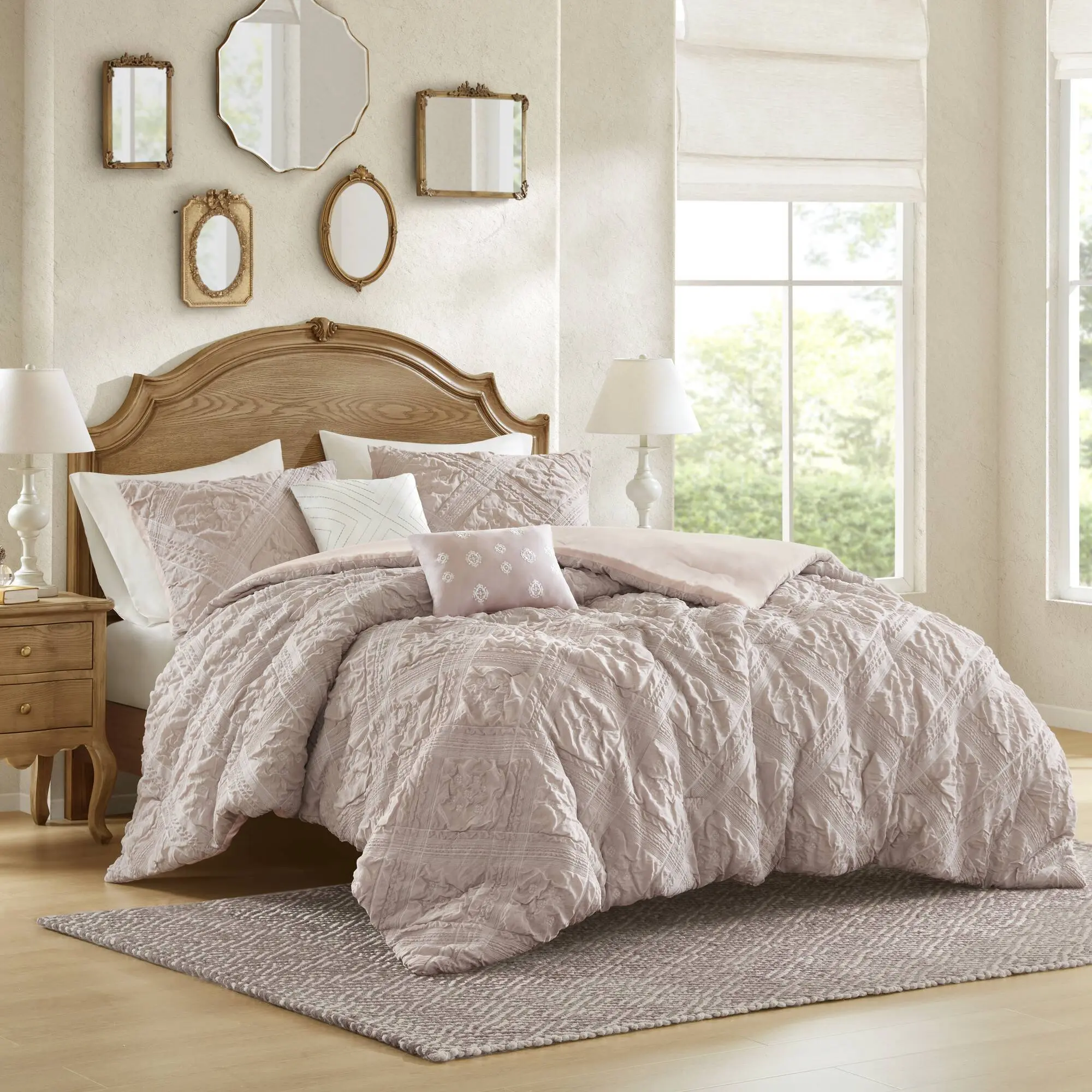King Size 5-Piece Sculpted Jacquard Comforter Set in Pink – Soft Bedding with Shams and Decorative Pillow, Ideal for Bedroom, Guest Room, Hotel, or Dorm
