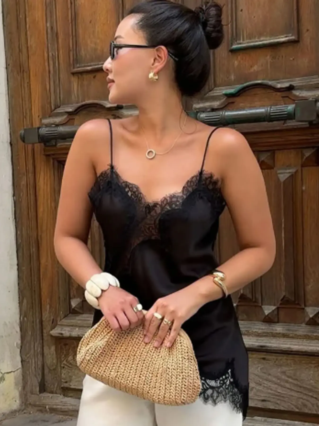 Women's Sexy Retro Asymmetric Hem Lace Trim Top for Summer, Satin Camisole, Asymmetrical Sleeveless Design, Elegant Sleeveless Cami, Casual Sleeveless Backless, Women's Sleeveless Backless Top, Perfect for Date Nights & Party Looks, Womenswear