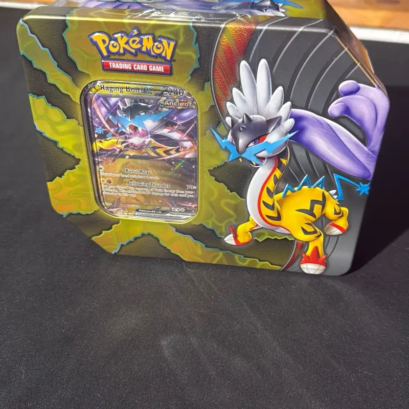 Pokemon Paradox Destinies Tin