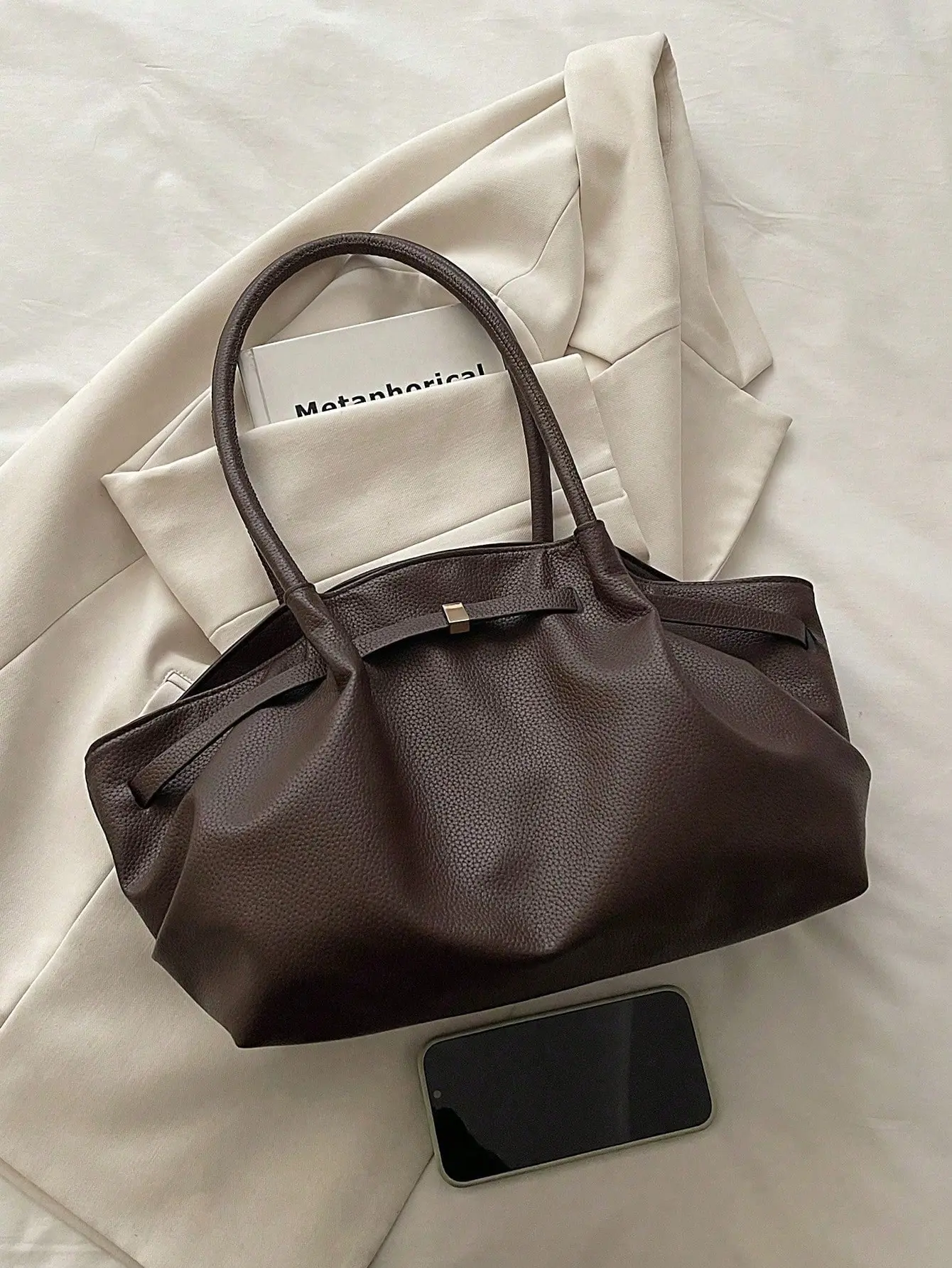 Women's Vintage Large Capacity Handbag, Solid Color Shoulder Bag, Embossed Texture Underarm Tote with Buckle Closure