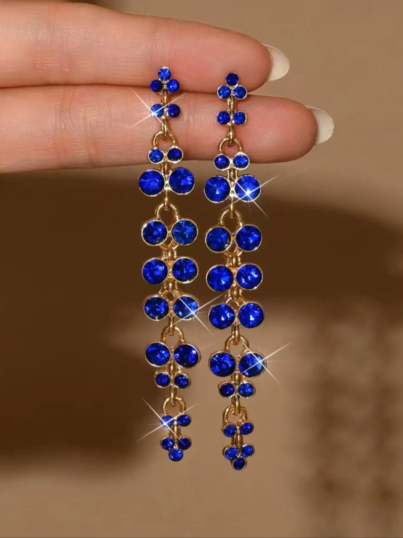 Elegant Blue Rhinestone Earrings for Women, Long Fringe Studs, Perfect for Parties and Evening Events, Fashionable and Exaggerated Design