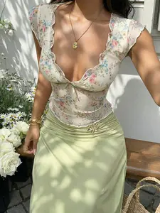 Womens Floral Mesh Lace Patchwork Crop Top – Vacation Chic Summer Style ✨