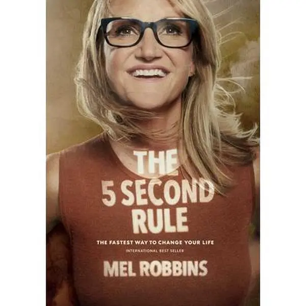 USED Book - The 5 Second Rule: Transform Your Life, Work, and Confidence with Everyday Courage by Robbins, Mel (Hardcover) - english