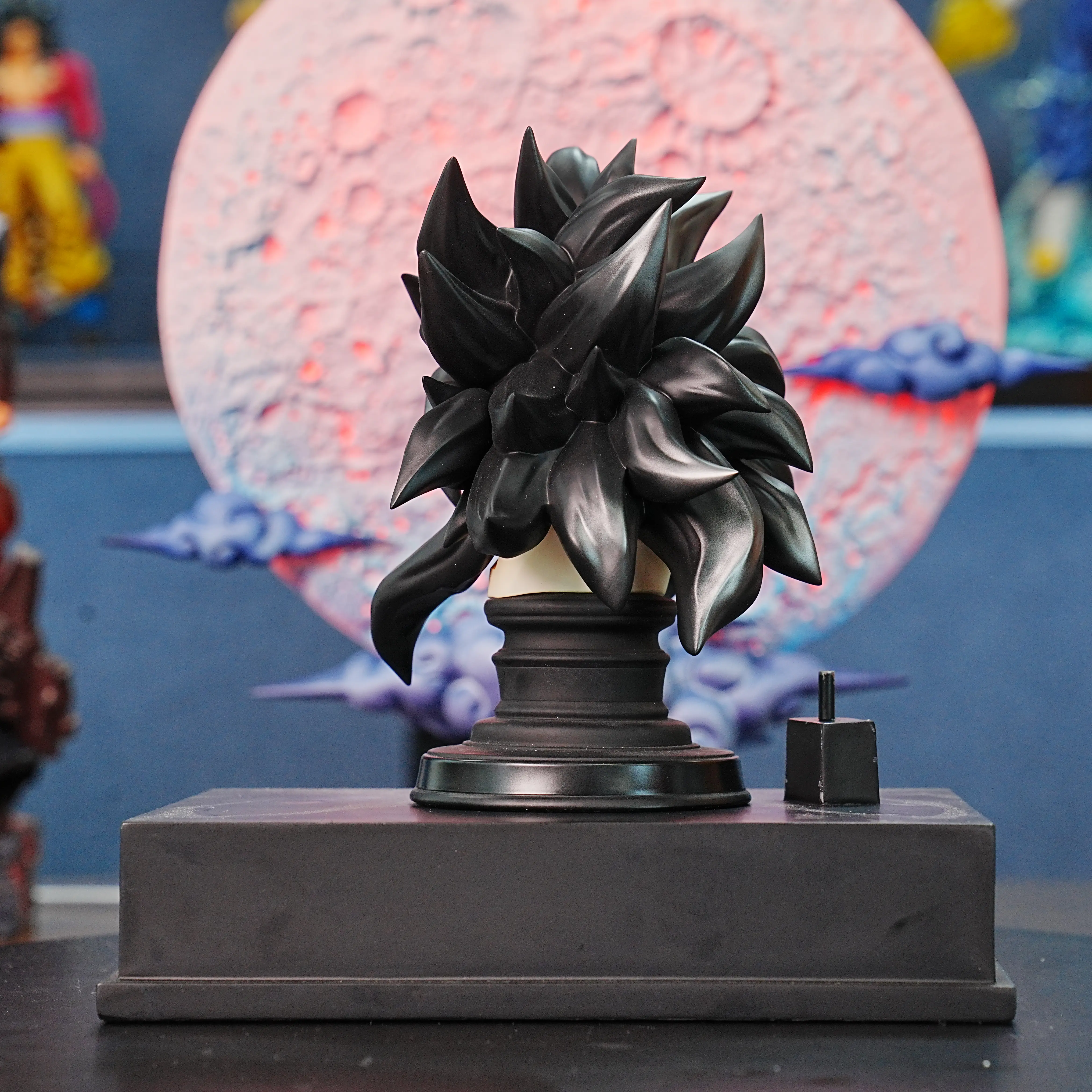 S4G-Black Banana Effect resin Ornament