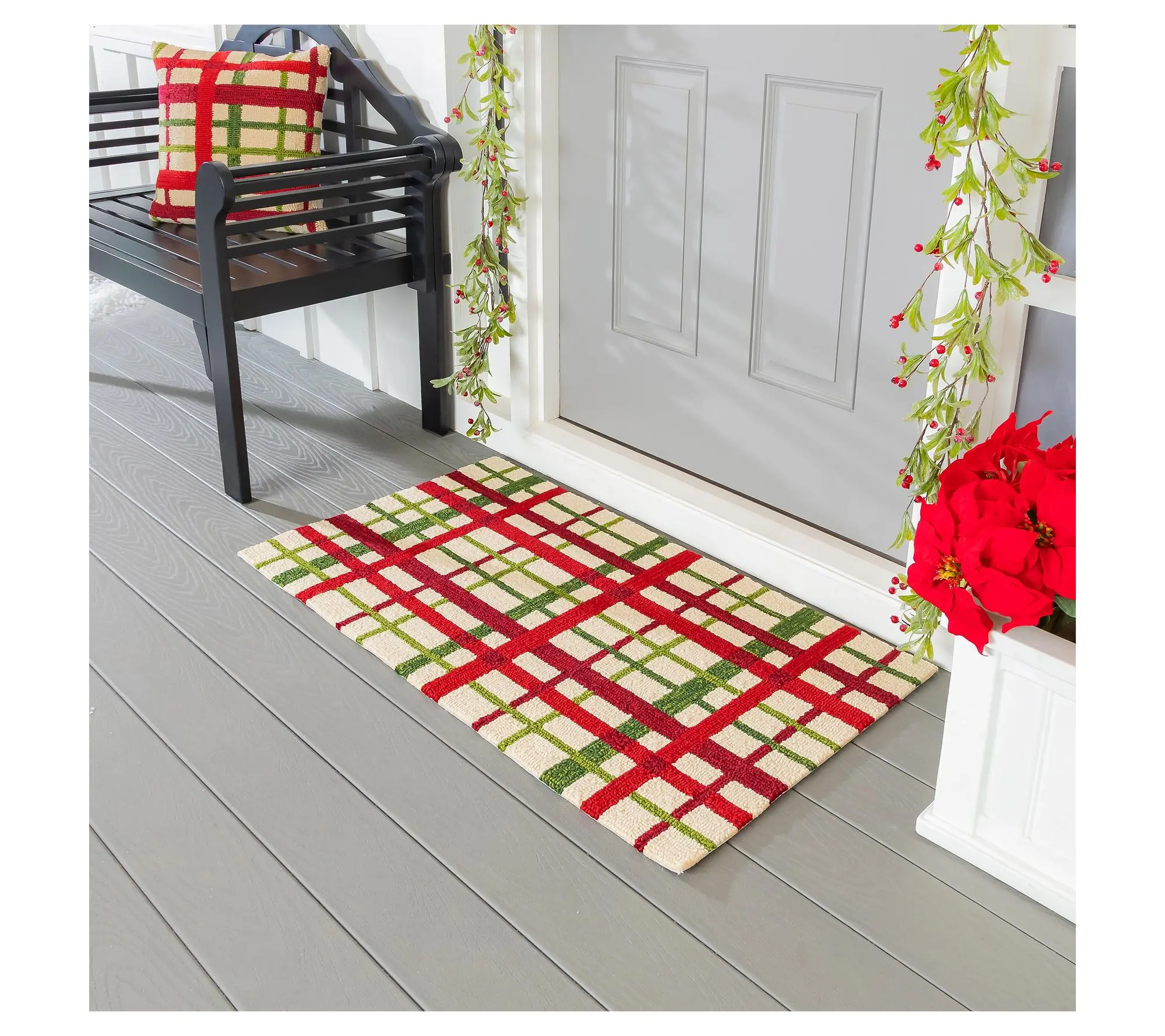 Evergreen 42"x24" Christmas Plaid Indoor/Outdoor Hooked Rug Evergreen 42"x24" Christmas Plaid Indoor/Outdoor Hooked Rug