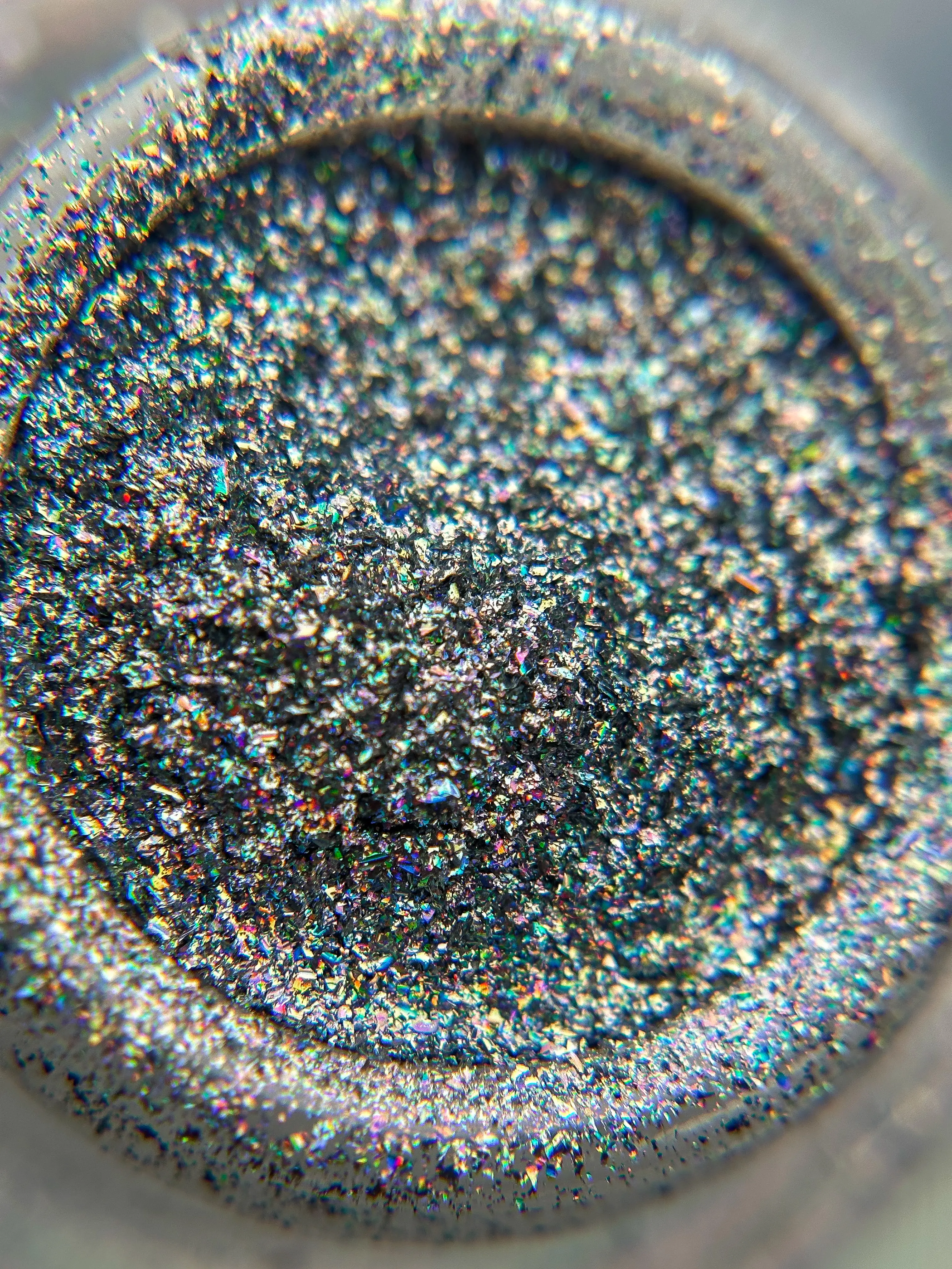 Ziggy Holographic Loose Eyeshadow - Slayfire Cosmetics