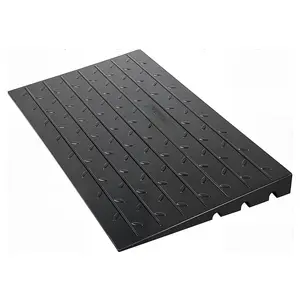 VEVOR Rubber Threshold Ramp, 4\" Rise Threshold Ramp Doorway, 3 Channels Cord Cover Rubber Solid Threshold Ramp, Rubber Angled Entry Rated 2200 Lbs Load Capacity for Wheelchair and Scooter