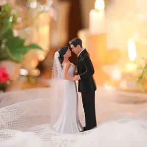 4.5 Inch Wedding Bride and Groom Cake Topper, Vintage Elegant Couple Figurine in White for Engagement, Anniversary and Wedding Cake Decor, Romantic Funny Couple Statue, Novios Para Pastel for Reception, Bridal Shower and Dessert Table