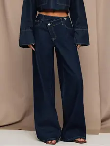 Women's Classic Washed Denim Jeans, Casual Loose Straight Leg Pants, New Versatile Long Jeans, Elegant All Seasons Wear