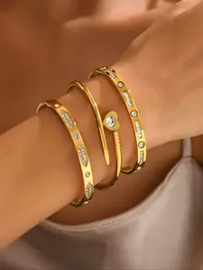 Bestselling heart-shaped diamond stainless steel bangle bracelet stacking set | Trendy Romantic Rhinestone Decorated Bracelet Set | Luxury Shiny Jewelry for Women (Daily/Party Wear)