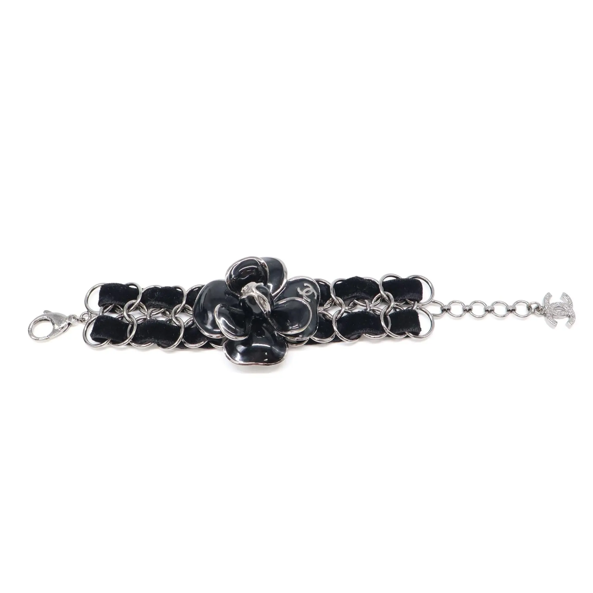 Pre-owned Chanel Velvet Chain CC Charm Bracelet W21920