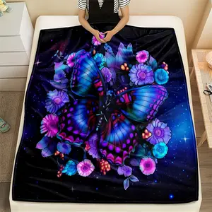 1 Piece Butterfly Blanket, Purple Floral Blanket, Digital Printed Flannel Blanket, Comfortable Lightweight Flannel Blanket for Sofa Bed Travel Camping, Wool Blanket for Living Room Office Sofa Chair Bed