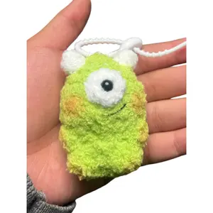 Cute Fluffy Green One Eyed Monster Crochet Keychain K025