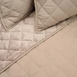 South Street Loft Softside Quilt Set
