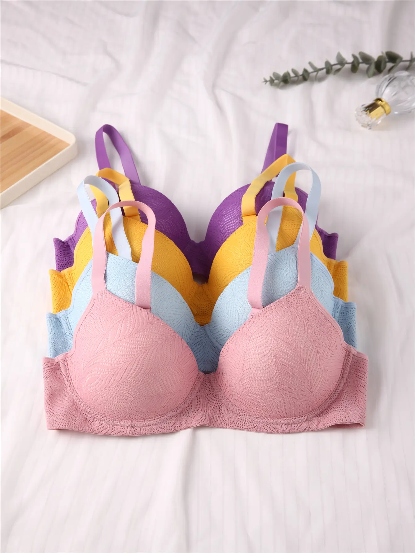 Set Of 4 Sexy Daily Push Bra Bras with Underwired Support - Comfortable Fit, Contrasting Lace, Non-Removable Padding, Machine Wash, Knitted Fabric, Solid Color, Multiple Colors - Perfect for Adult Women Looking for Everyday Lingerie